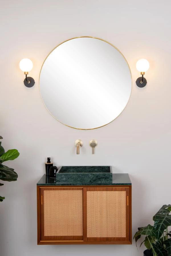 Lucide BEREND - Lámpara de pared Baño - 1xG9 - IP44 - Negro - ambiente 2